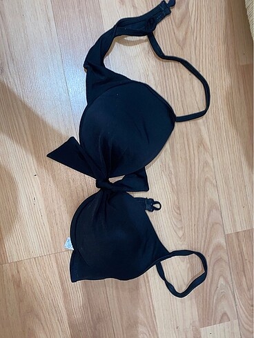 Bikini üstü