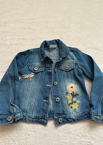 5 Yaş Beden Kız Çocuk Nakışlı Koyu Mavi Denim Ceket