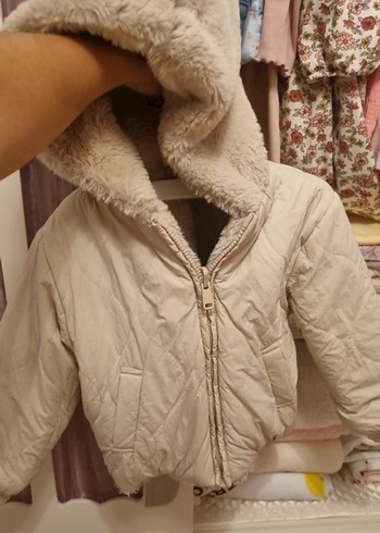 Bej Peluş Kız Çocuk Mont - Görsel 2