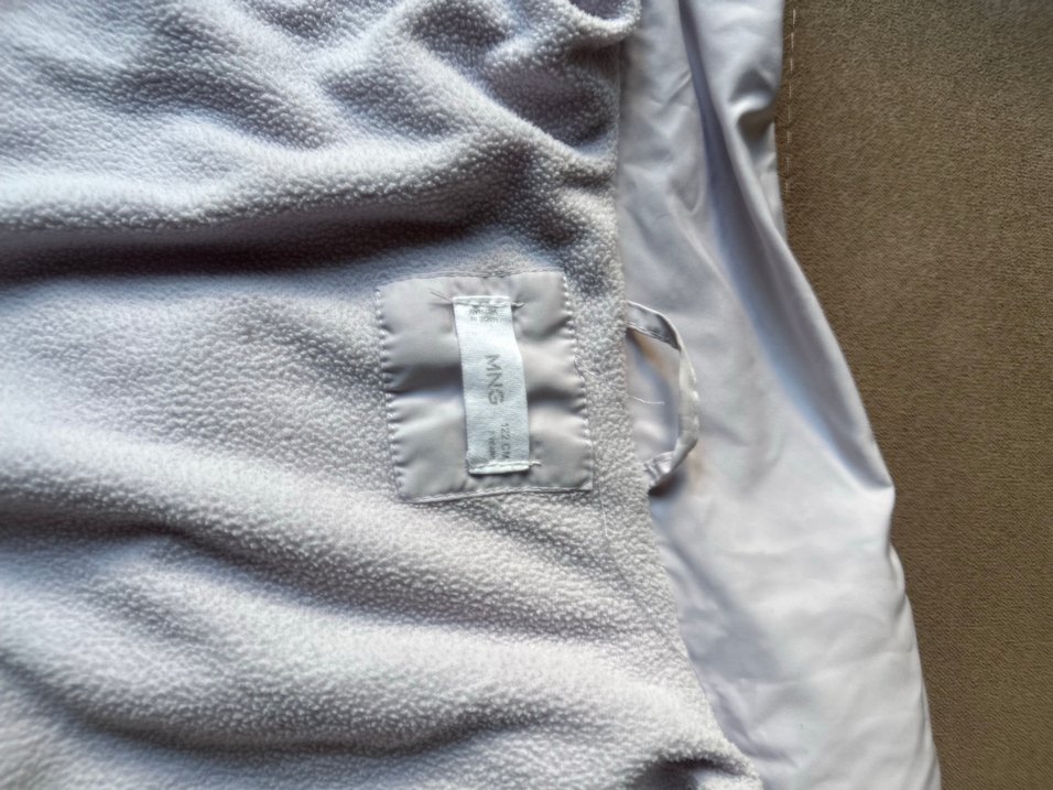 Düğmeli Beyaz çocuk Kışlık Mont - Görsel 4