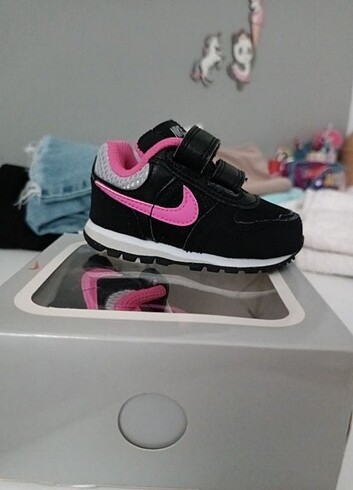 18 Beden Nike bebek ayakkabısı 18.5 numara