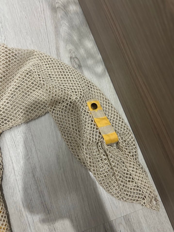 Sarı Desenli Örgü Kadın Tişört - Görsel 4