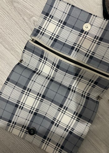 Gri Fermuarlı Kadın Makyaj Çantası kalemlik ve cüzdan - Görsel 3