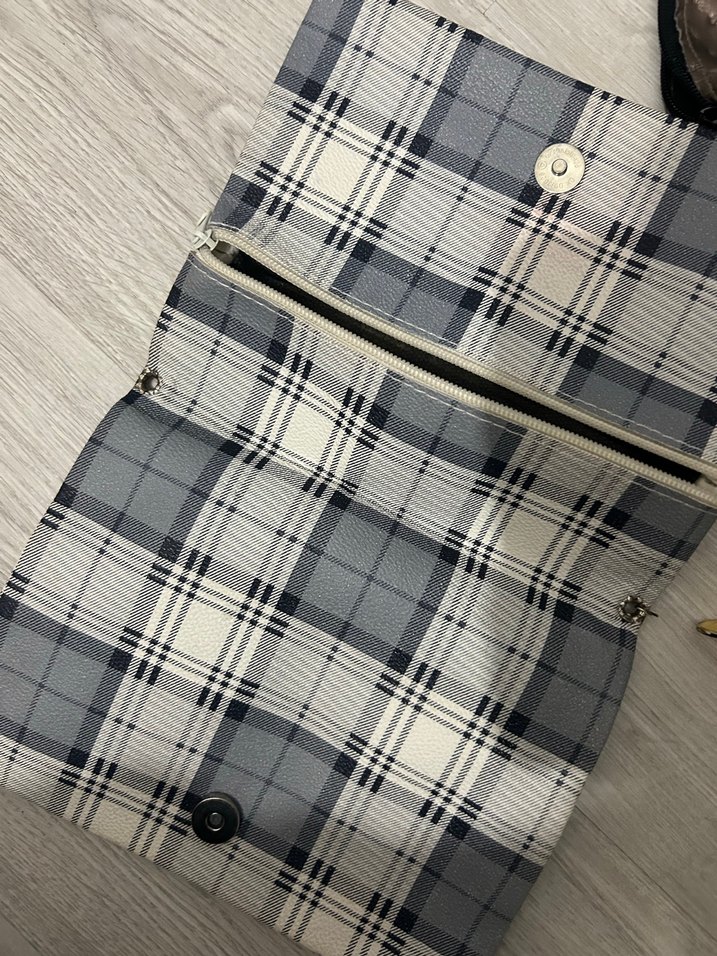 Gri Fermuarlı Kadın Makyaj Çantası kalemlik ve cüzdan - Görsel 3