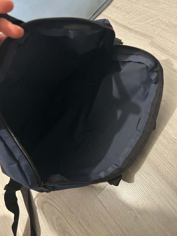 Erkek Lacivert Fermuarlı Omuz Çantası - Görsel 2