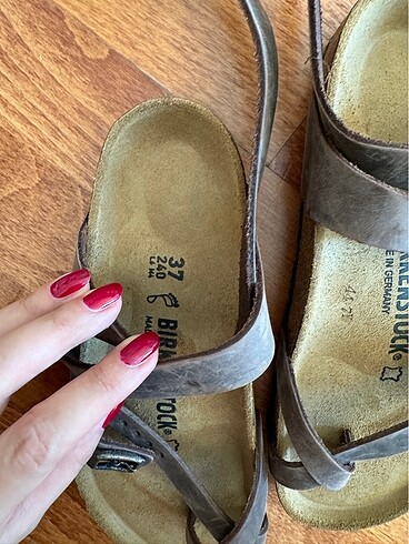 37 Beden kahverengi Renk Birkenstock sandalet