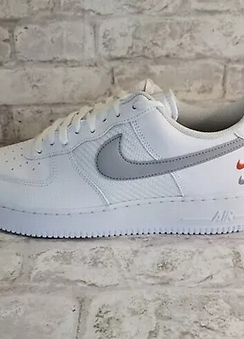 39 Beden Nike Air Force 1 '07 Low Double Swoosh