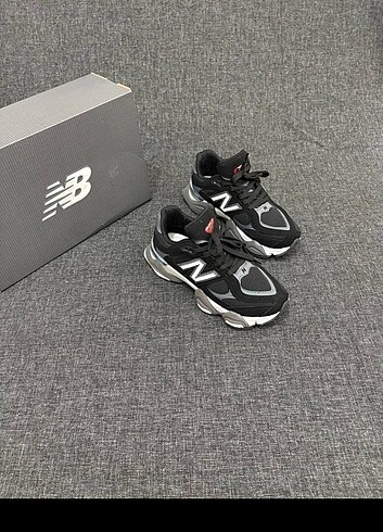 New Balance New Balance 9060