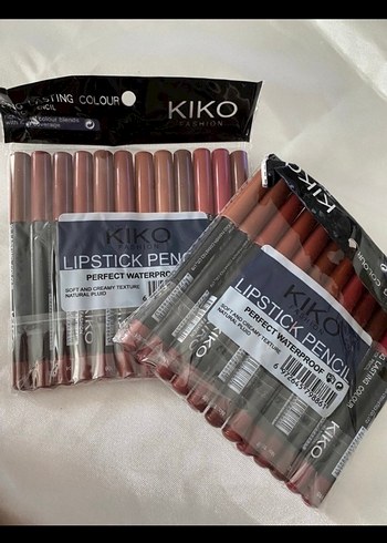 KIKO Suya Dayanıklı Dudak Kalemi 12li Set