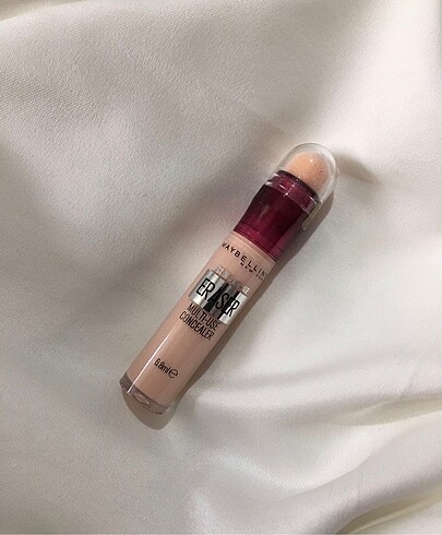 Maybelline Kapatıcı 01 Numara