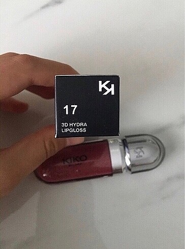 Kiko kiko 17 gloss