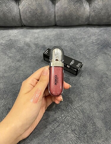 kiko 17 gloss