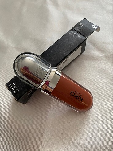 kiko 21 gloss