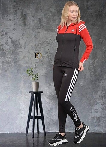 NEW MODEL TARZ BAYAN EŞOFMAN 