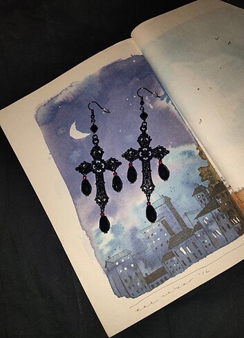 American Vintage Gotik siyah haç küpe