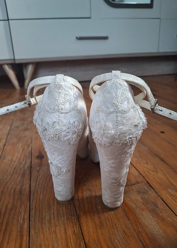 37 Beden beyaz Renk Dantel İşlemeli Vintage Beyaz Platform Topuklu Kadın Ayakkabı