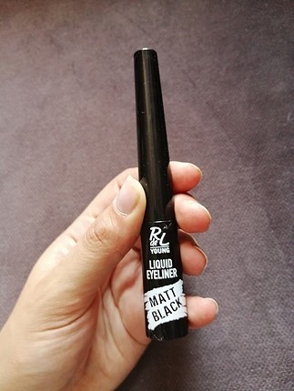 Mat Eyeliner 