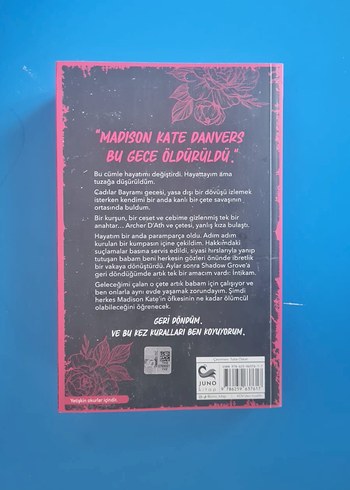 Nefret - Madison Kate I - Görsel 3