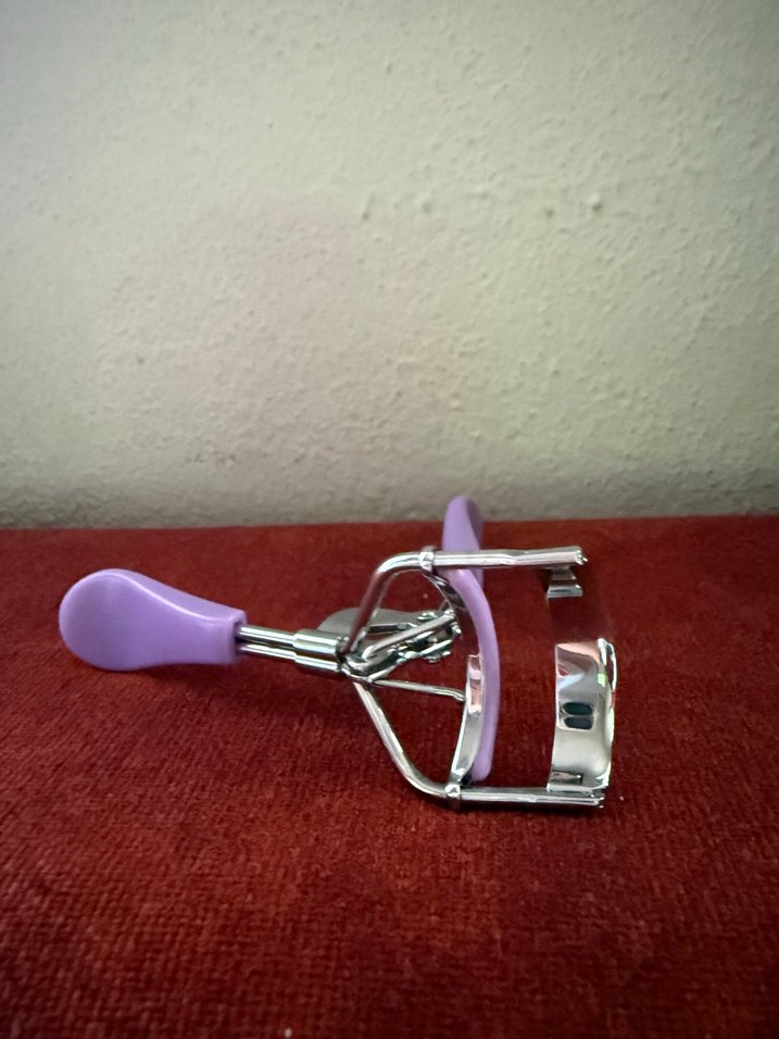 Pastel Mor Kirpik Kıvırıcı - Görsel 3