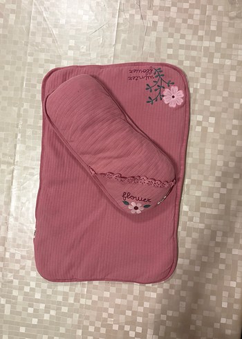 Pembe Nakışlı Çiçek Desenli Alt Açma Örtüdü - Görsel 3