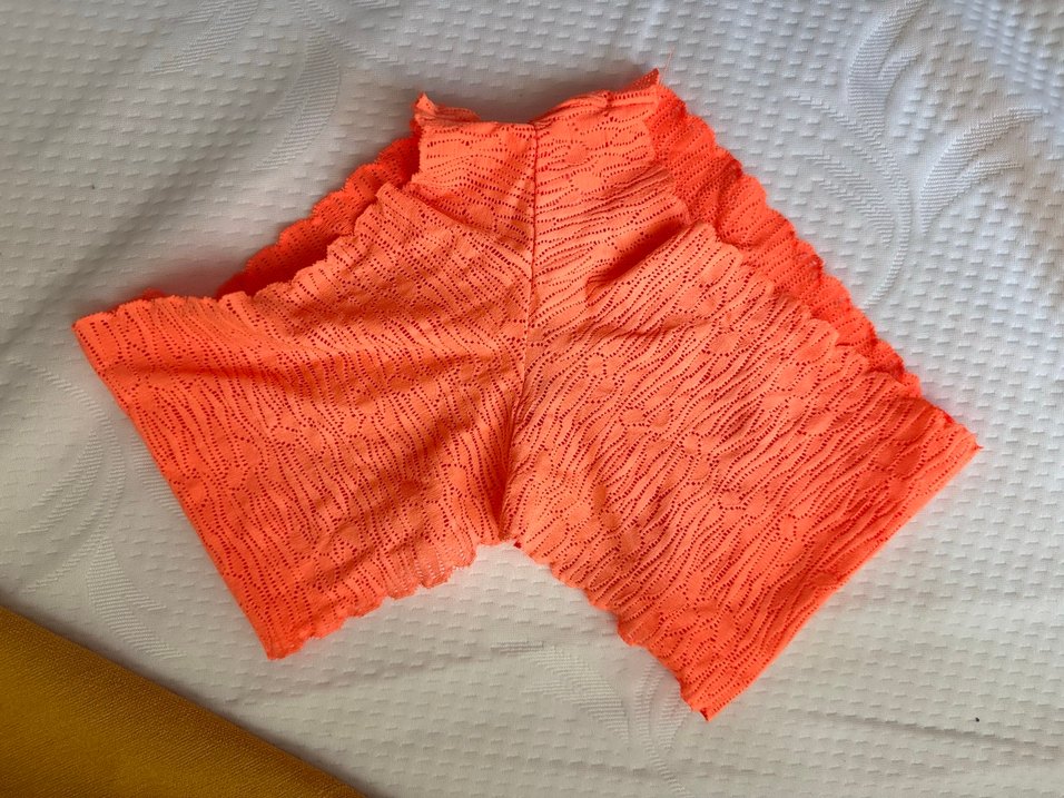 Turuncu Fırfırlı Şortu - Görsel 2