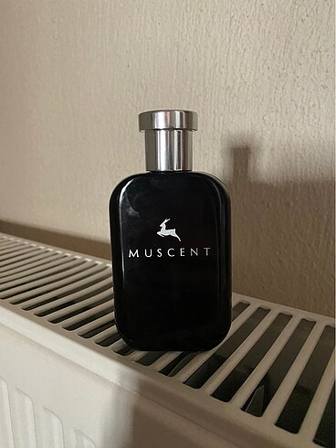 muscent tease creme cloud