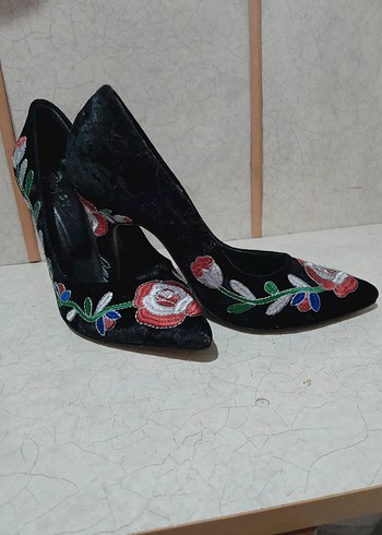 Nakışlı Boncuklu Siyah Stiletto - Görsel 7