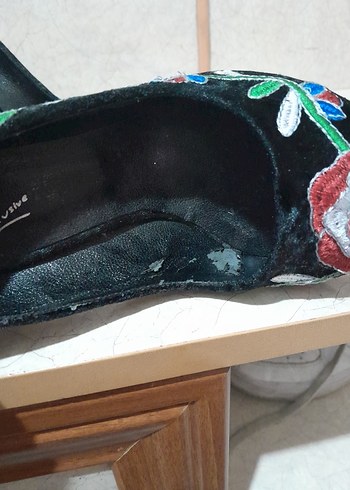 Nakışlı Boncuklu Siyah Stiletto - Görsel 3