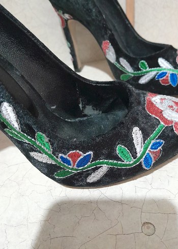 Nakışlı Boncuklu Siyah Stiletto - Görsel 4