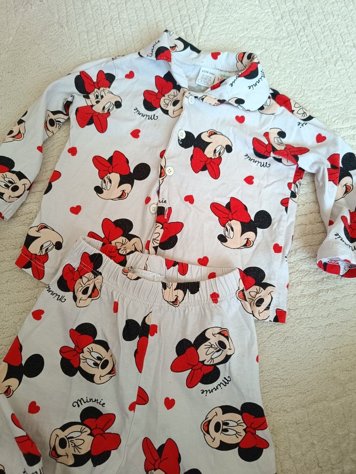 Uzun Kollu Minnie Mouse Baskılı Kız Pijaması - Görsel 2