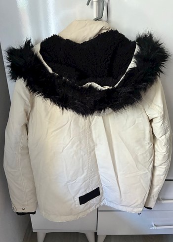 Bershka Kürk Detaylı Beyaz Midi Kadın Kışlık Ceket - Görsel 9