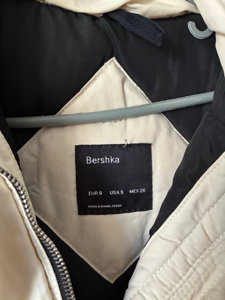 Bershka Kürk Detaylı Beyaz Midi Kadın Kışlık Ceket - Görsel 3