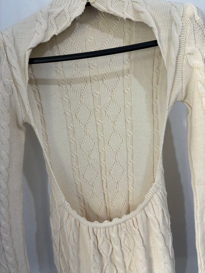 Sırt detaylı kazak elbise - Görsel 4