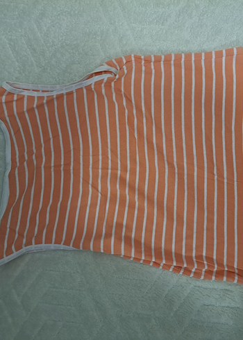 turuncu çizgili atlet - Görsel 3