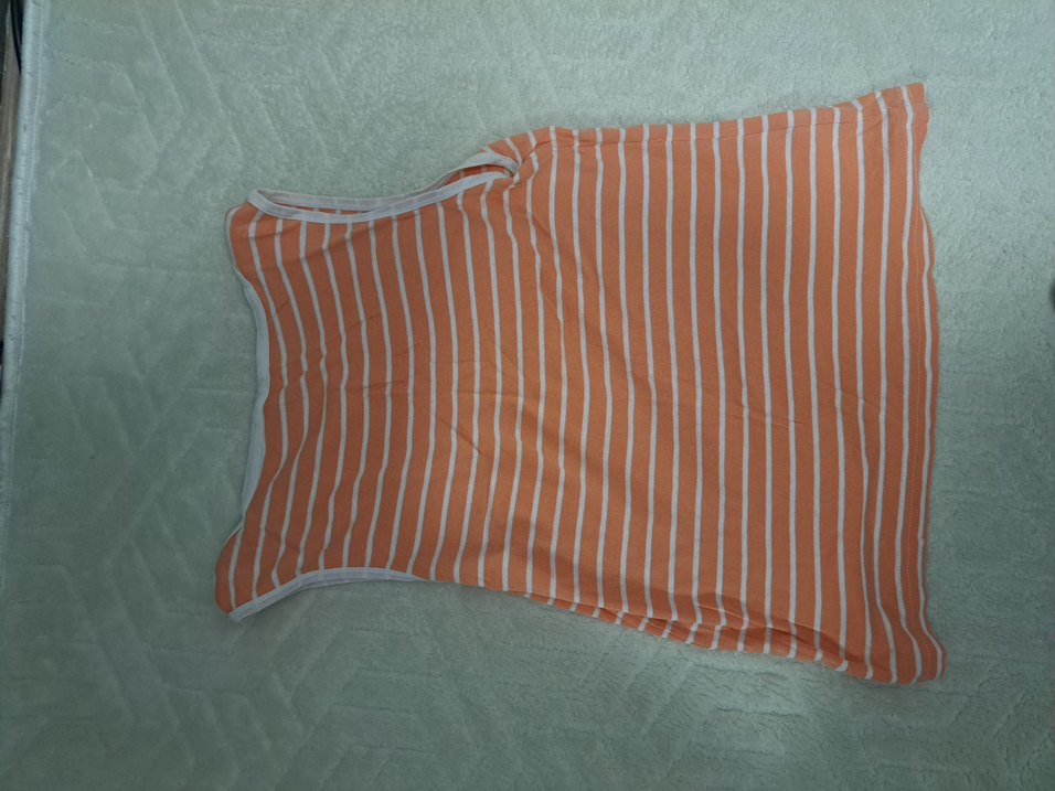 turuncu çizgili atlet - Görsel 3