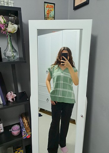 Kadın Yeşil Ekose V Yaka Süveter - Görsel 2