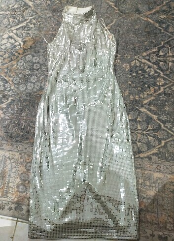 Parlak elbise