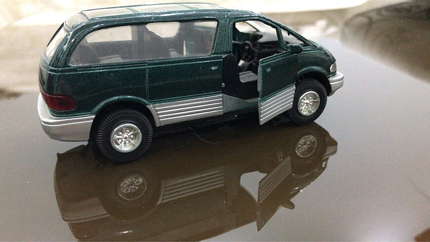 1/32 ölçek yeşil sim boyalı,metal,nadir bulunan münübüs