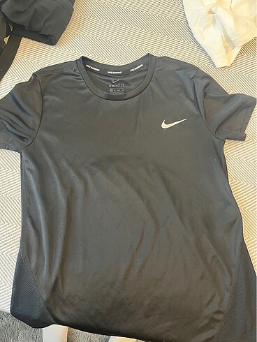 Nike nike tişört