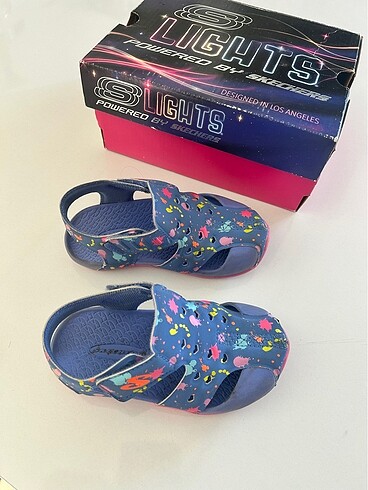 Skechers çocuk sandalet