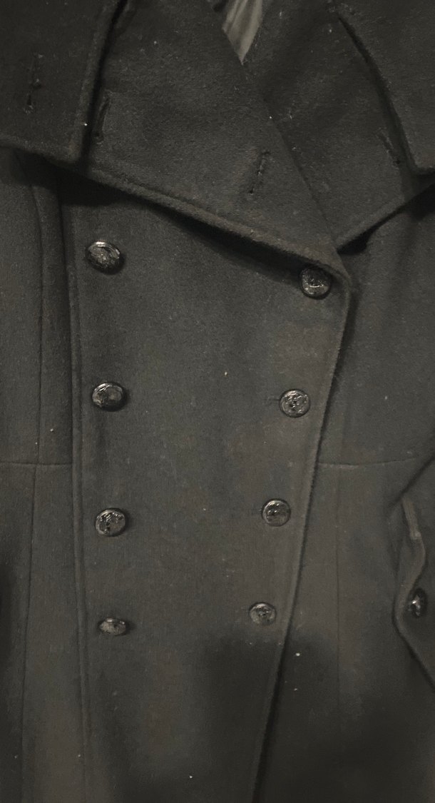 Çift Düğmeli Siyah Kaban - Görsel 3