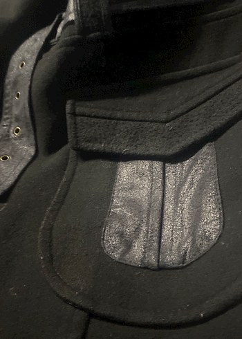 Siyah Deri Kemerli Uzun Kadın Kaban - Görsel 7