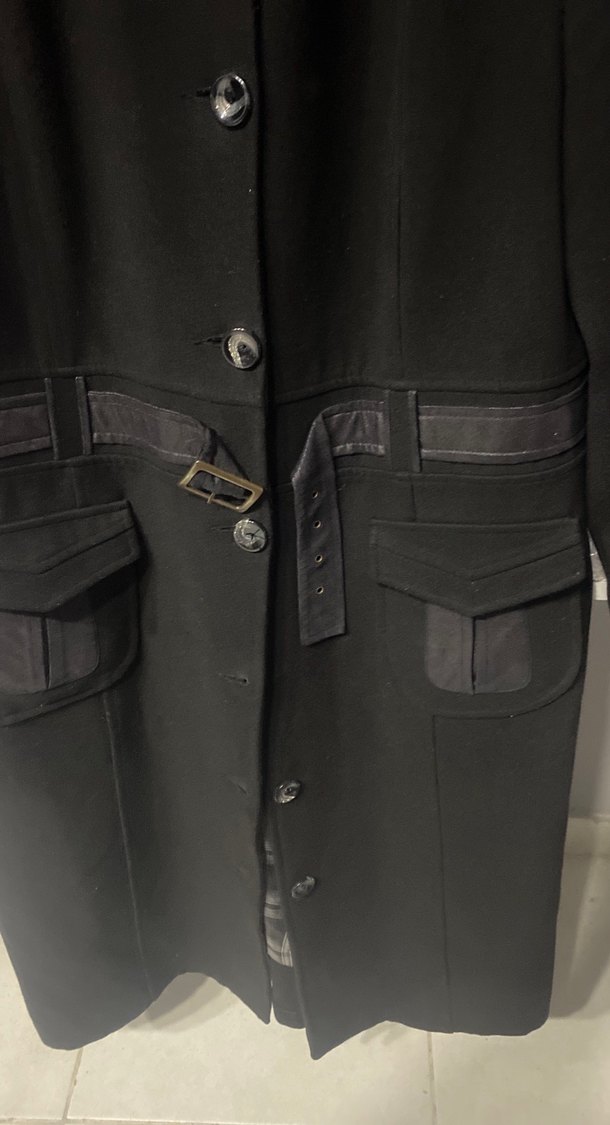 Siyah Deri Kemerli Uzun Kadın Kaban - Görsel 2