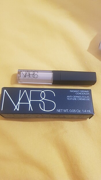 Nars mini concealer