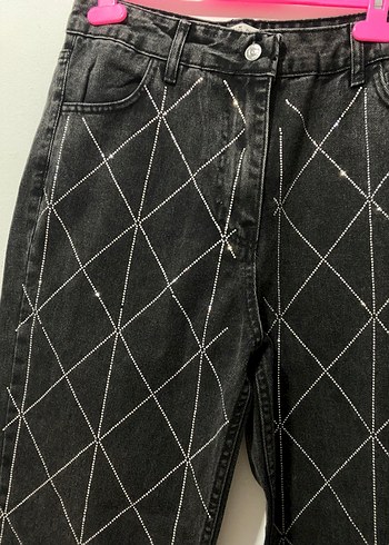 m Beden Pul İşlemeli Gri Midi Boy Denim Kadın Pantolon
