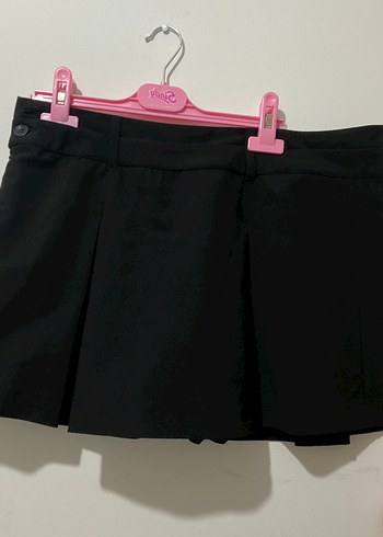 Bershka Siyah Mini Pilili Kadın şort Etek