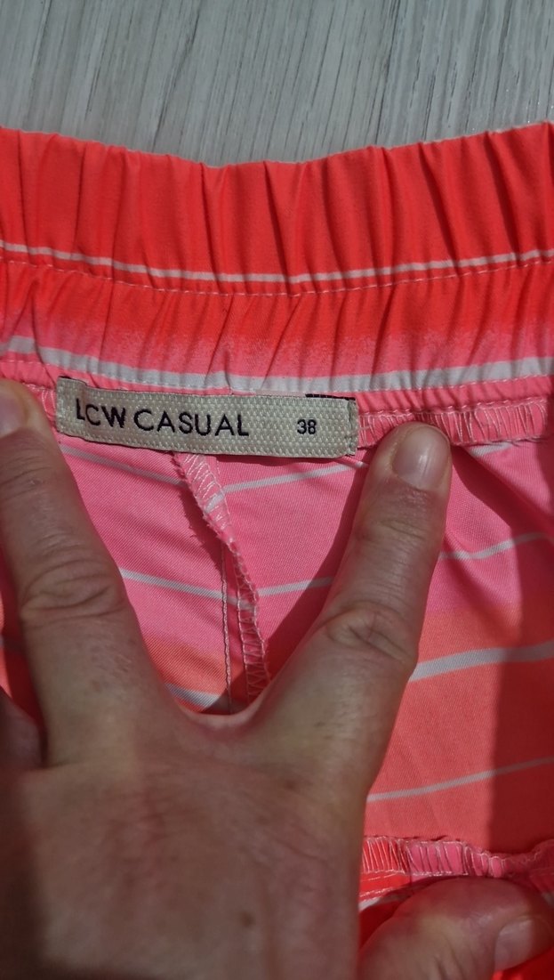 Renkli Bağcıklı Mini Şortlar 2 tane - Görsel 5