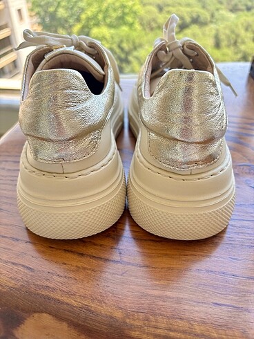 38 Beden ten rengi Renk Nursace sneakrs