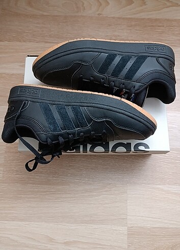 Adidas deri erkek ayakkabısı 42numara