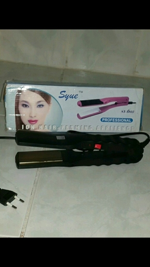 Saç duzleştirici çok temiz dir 